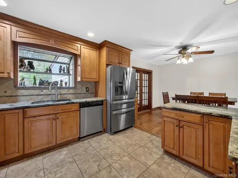 54 East Street West Nyack NY 10994