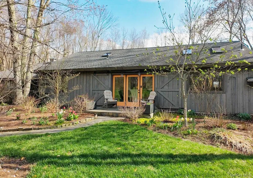 10 Denim Drive Wappingers Falls NY 12590