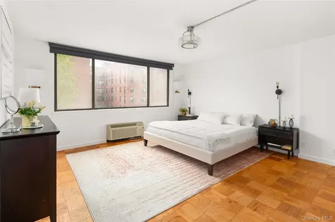 15 Stewart Place White Plains NY 10603