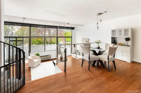 15 Stewart Place White Plains NY 10603