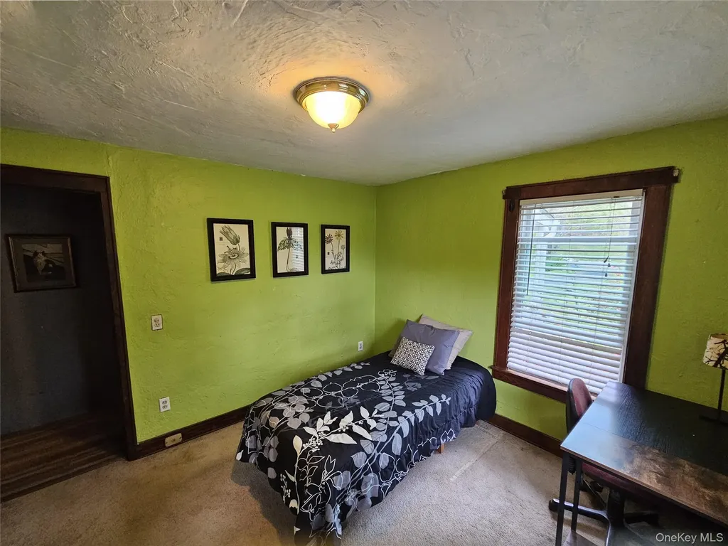 104 Canal Drive Godeffroy NY 12729