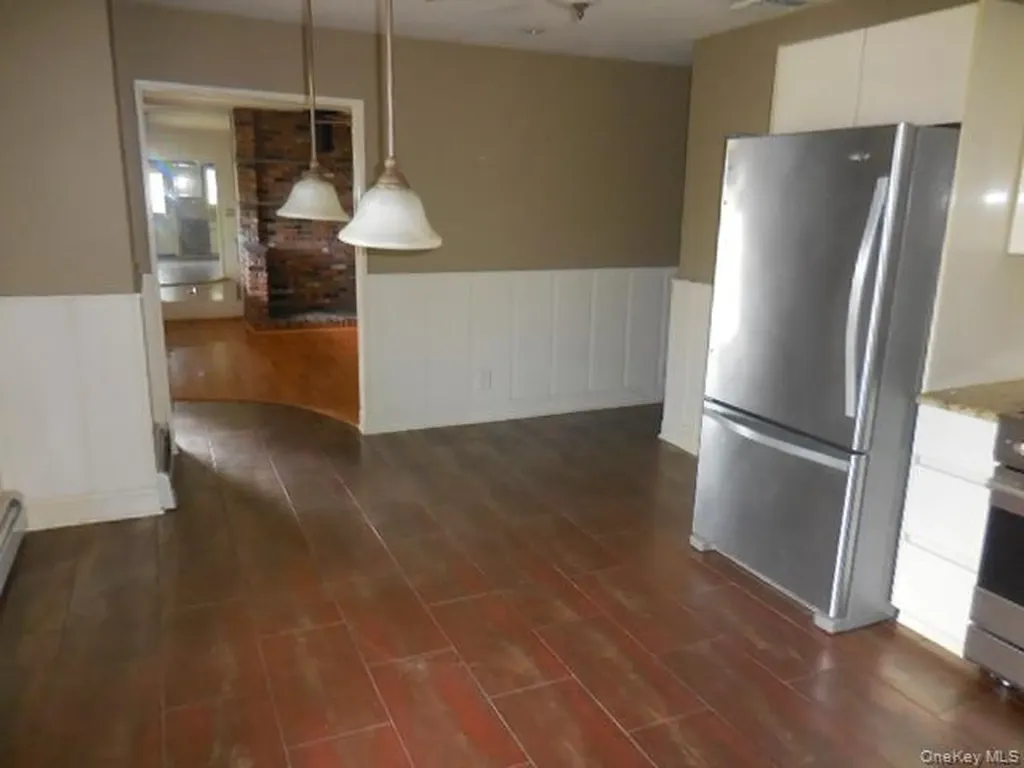 194 Phyllis Drive Patchogue NY 11772