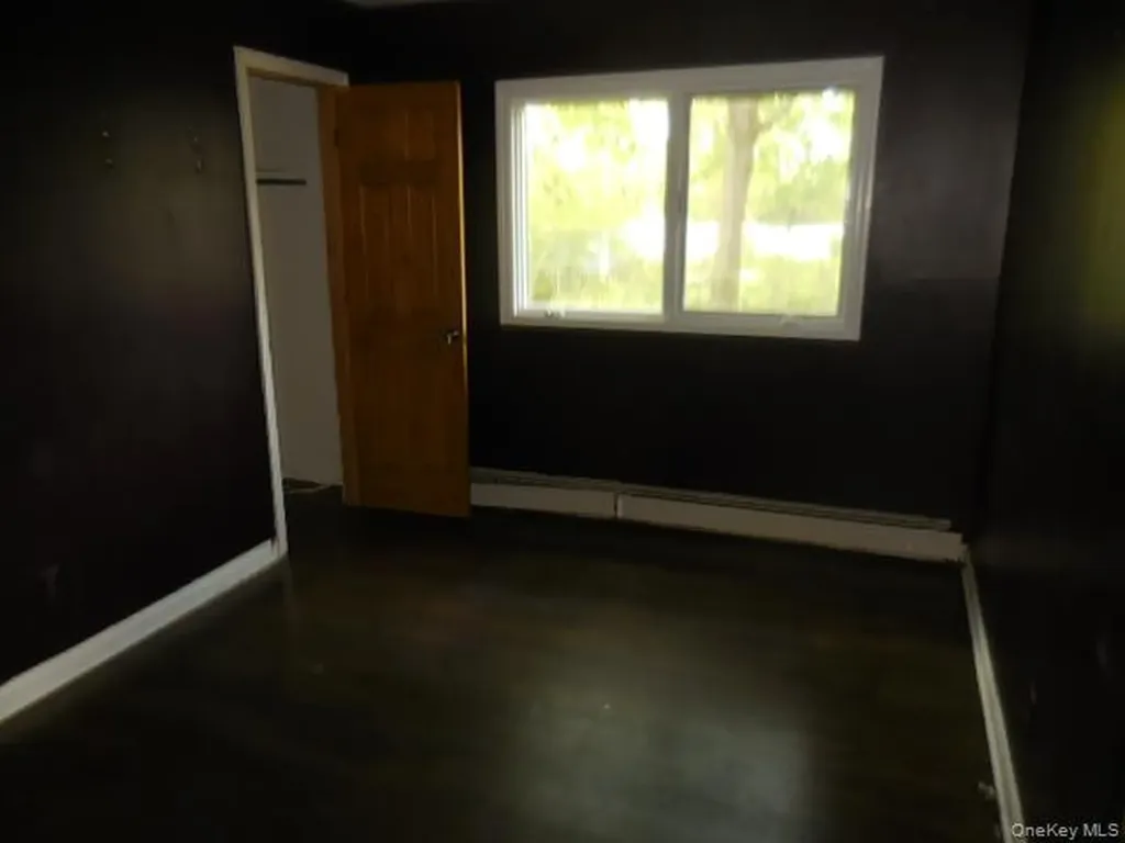 194 Phyllis Drive Patchogue NY 11772