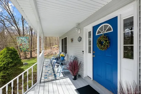 64 Oscawana Heights Road Putnam Valley NY 10579