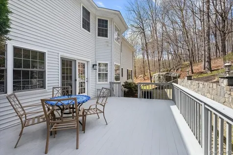 64 Oscawana Heights Road Putnam Valley NY 10579