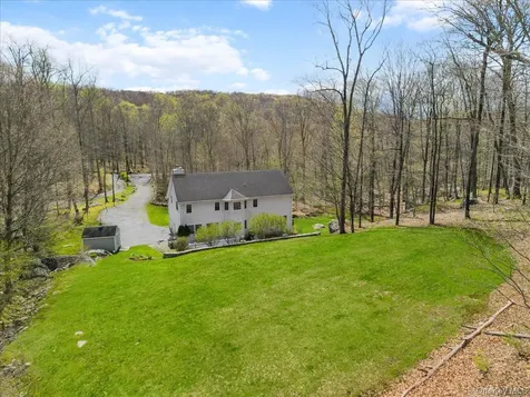 64 Oscawana Heights Road Putnam Valley NY 10579