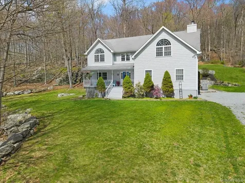 64 Oscawana Heights Road Putnam Valley NY 10579
