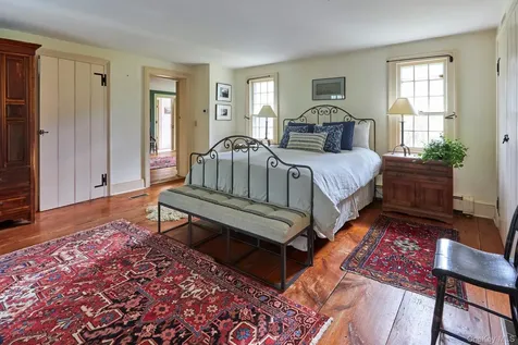 457 Round Lake Road Rhinebeck NY 12572