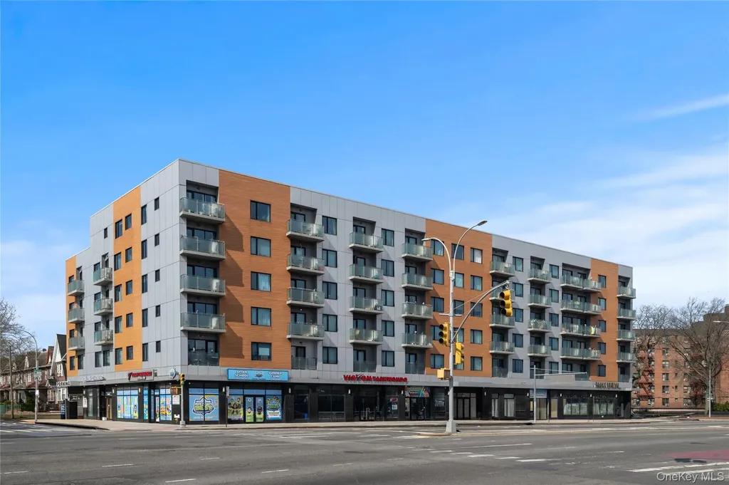 6296 Woodhaven Boulevard Rego Park NY 11374