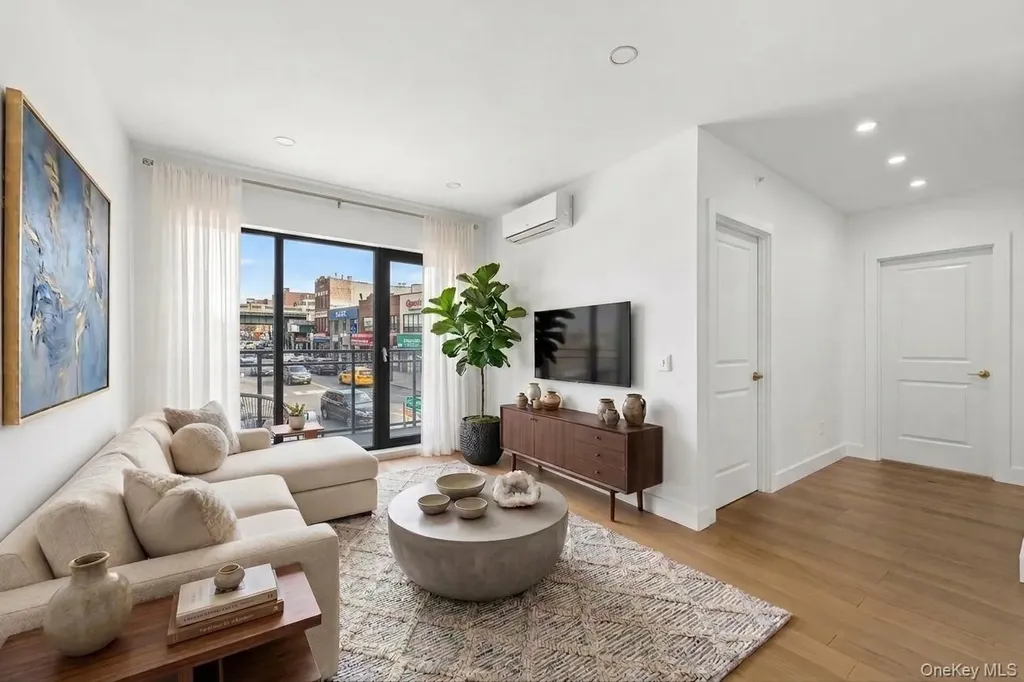 6296 Woodhaven Boulevard Rego Park NY 11374