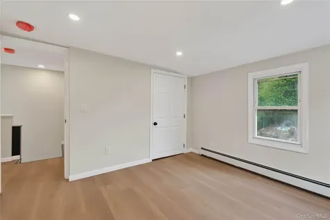 81 Potter Avenue New Rochelle NY 10801