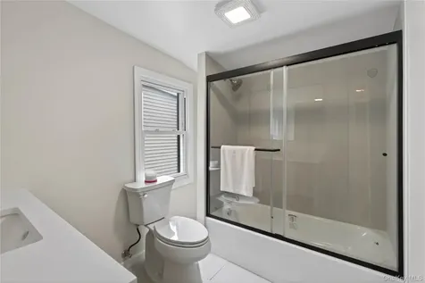 81 Potter Avenue New Rochelle NY 10801
