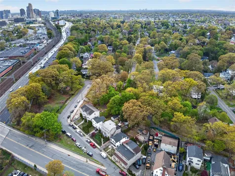81 Potter Avenue New Rochelle NY 10801