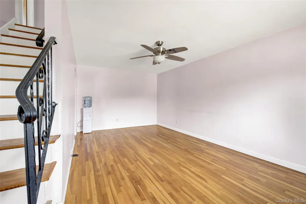 181 N 3rd Street Bethpage NY 11714
