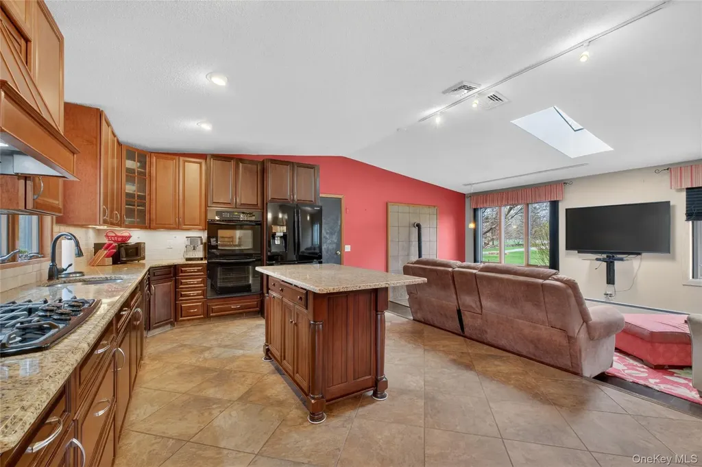 152 Robinson Lane Wappingers Falls NY 12590