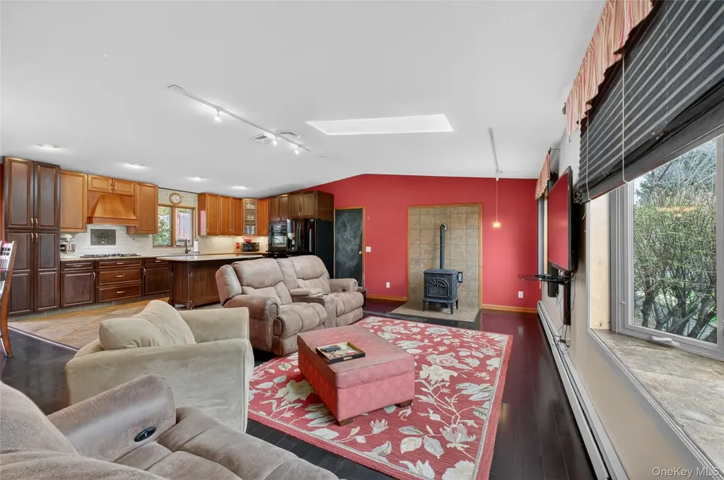 152 Robinson Lane Wappingers Falls NY 12590