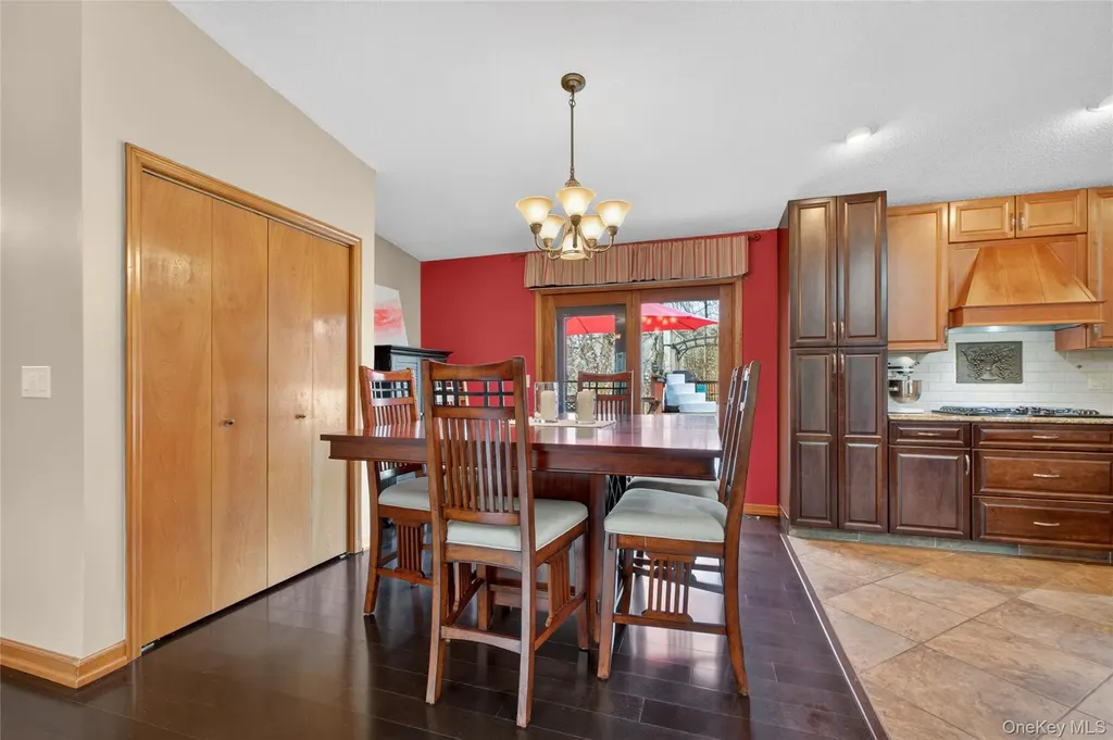 152 Robinson Lane Wappingers Falls NY 12590