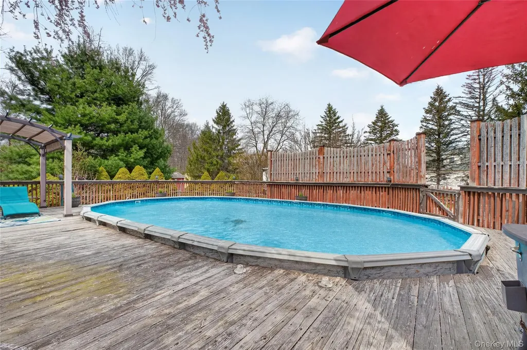 152 Robinson Lane Wappingers Falls NY 12590