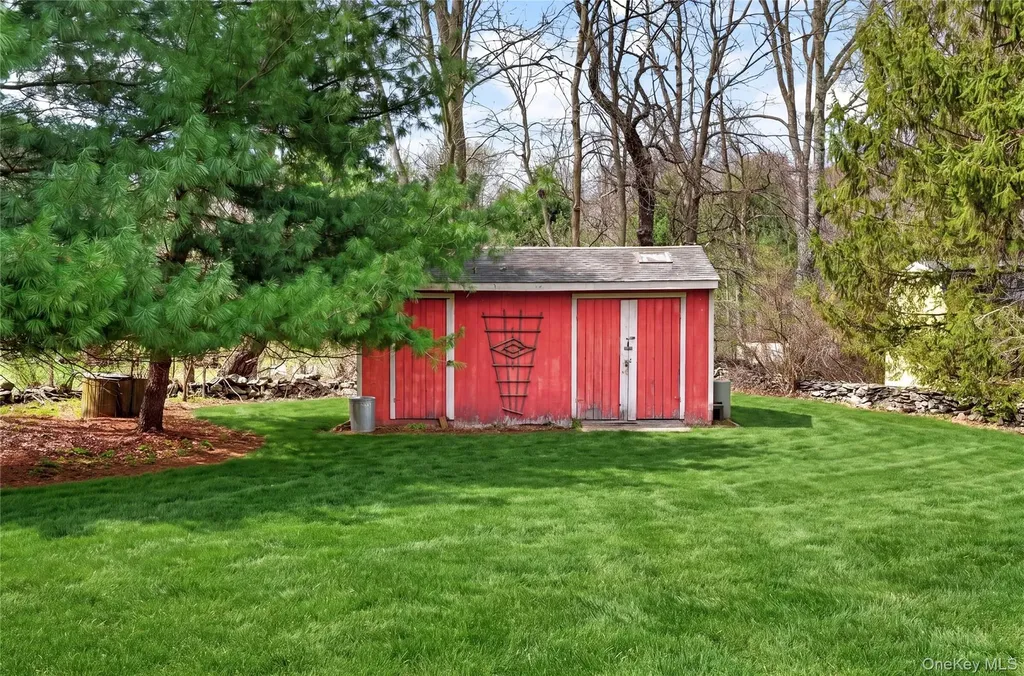 152 Robinson Lane Wappingers Falls NY 12590
