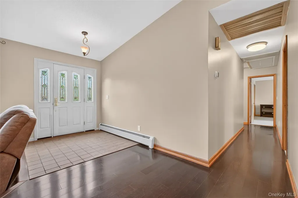 152 Robinson Lane Wappingers Falls NY 12590