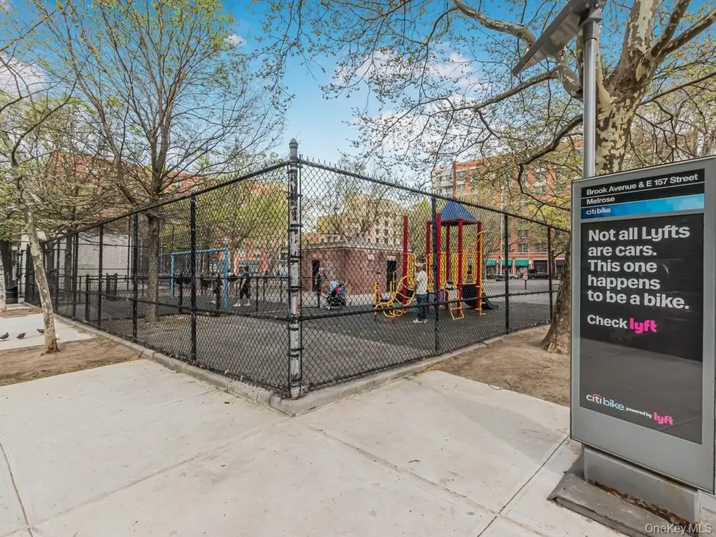 760 Brook Avenue Bronx NY 10451