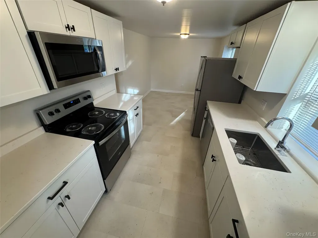 24 Vassar Street Poughkeepsie NY 12601