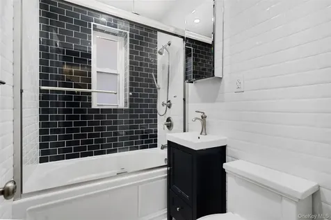 30 E Hartsdale Avenue Hartsdale NY 10530