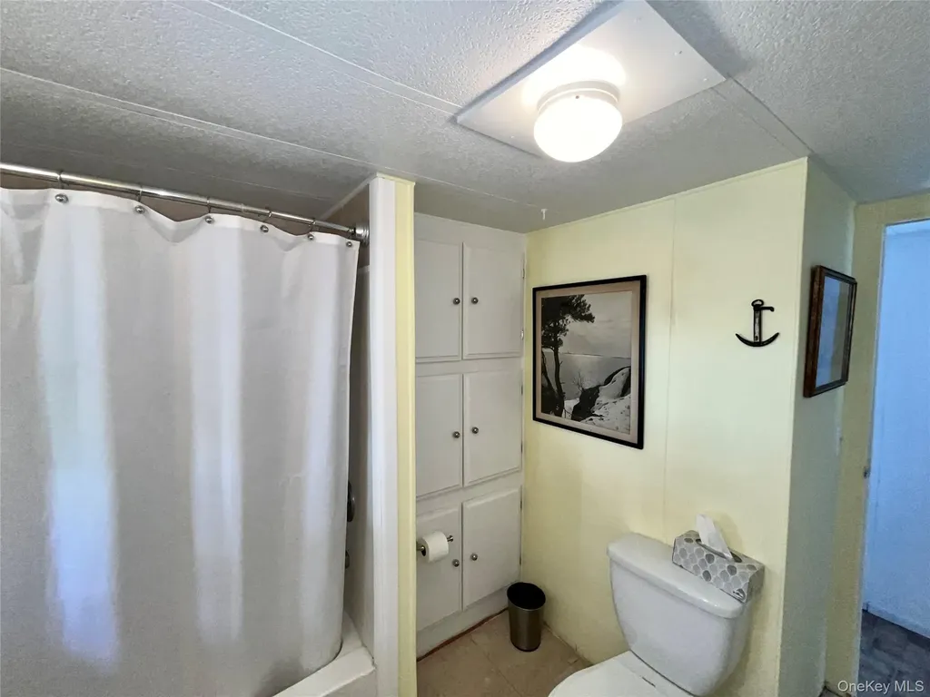 406 4th Avenue Middletown NY 10941