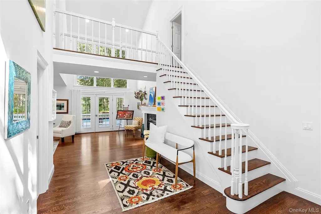 532 Blank Lane Water Mill NY 11976