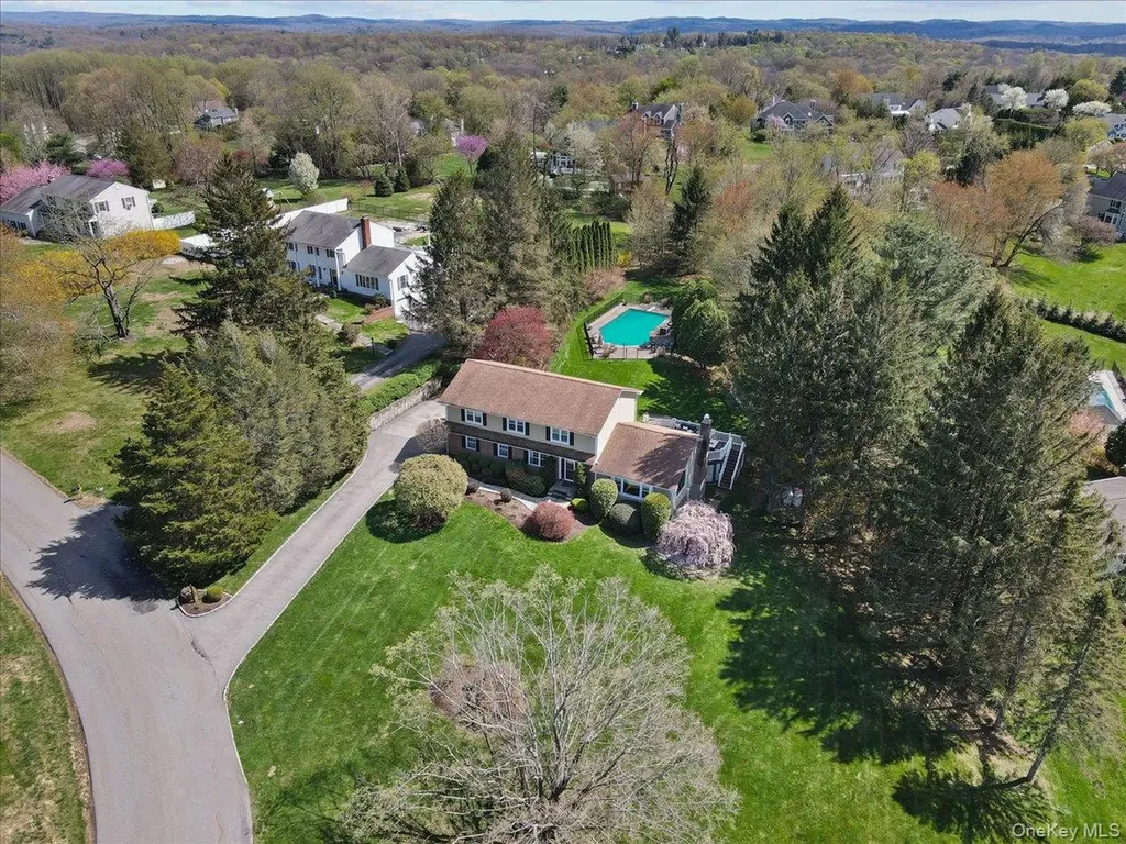 53 Raemont Road Granite Springs NY 10527