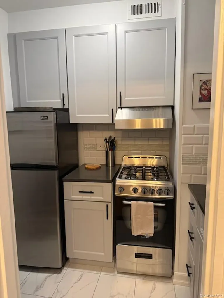 7259 Shore Road Brooklyn NY 11209