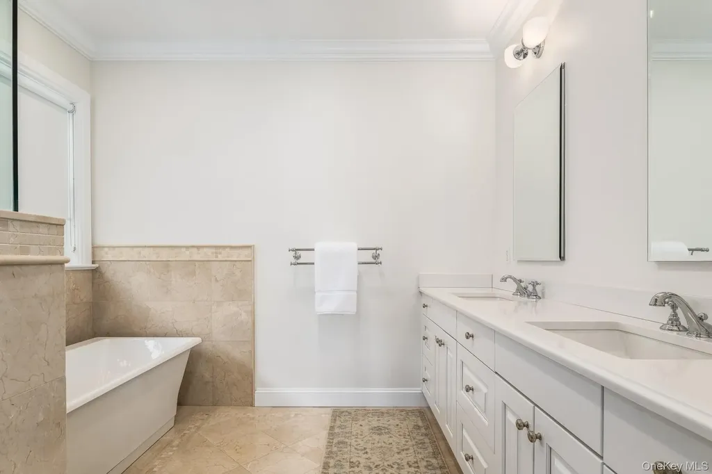 38 Forest Lane Bronxville NY 10708