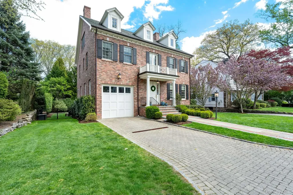 38 Forest Lane Bronxville NY 10708