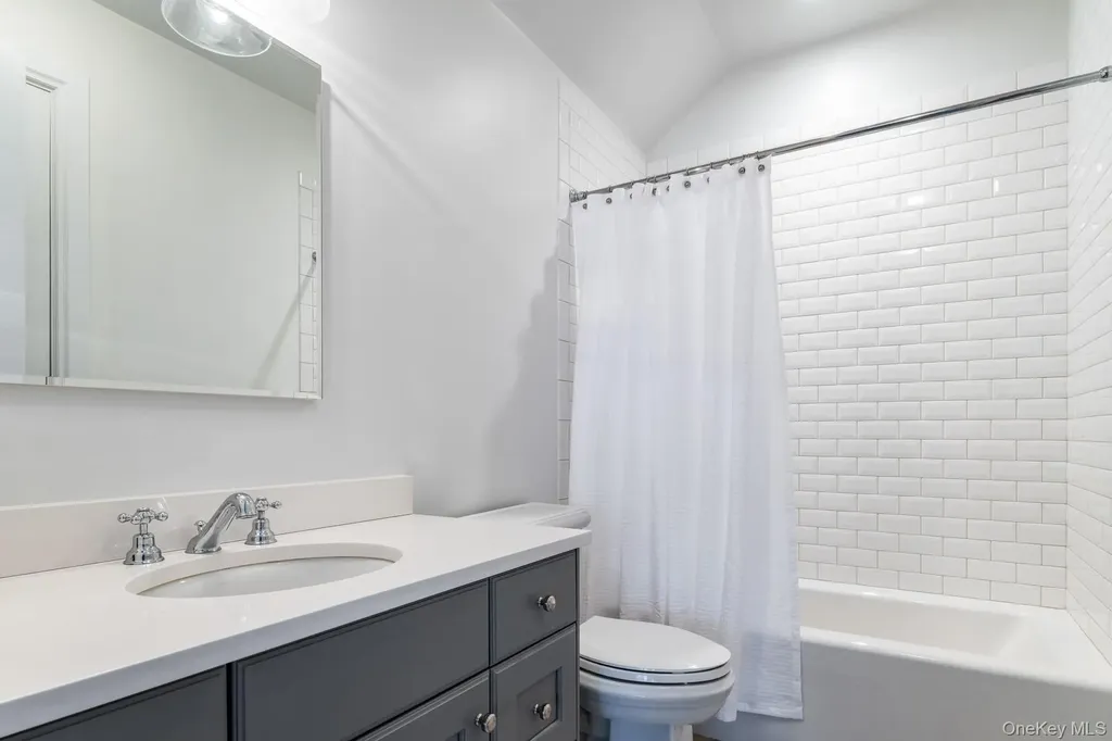 38 Forest Lane Bronxville NY 10708