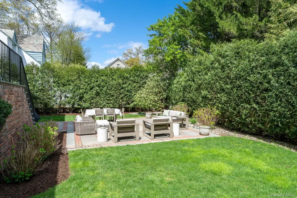 38 Forest Lane Bronxville NY 10708