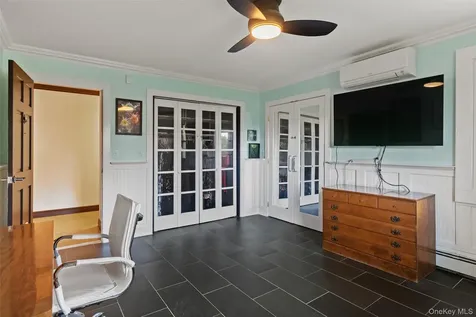 6 Lilac Place Thornwood NY 10594
