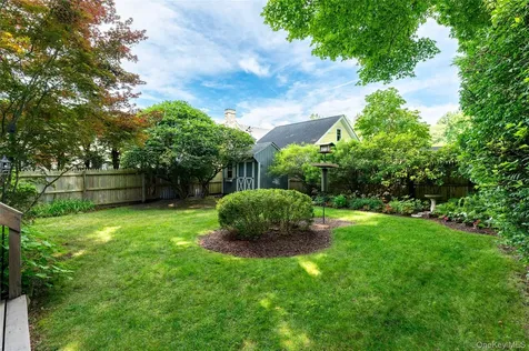 429 Old Post Road Bedford NY 10506