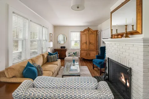 429 Old Post Road Bedford NY 10506