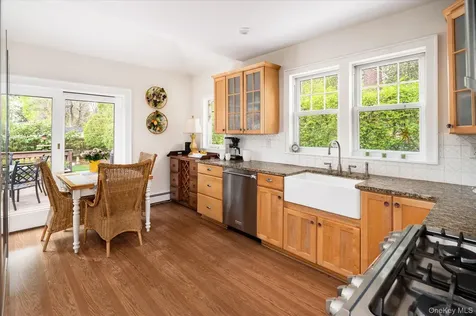 429 Old Post Road Bedford NY 10506