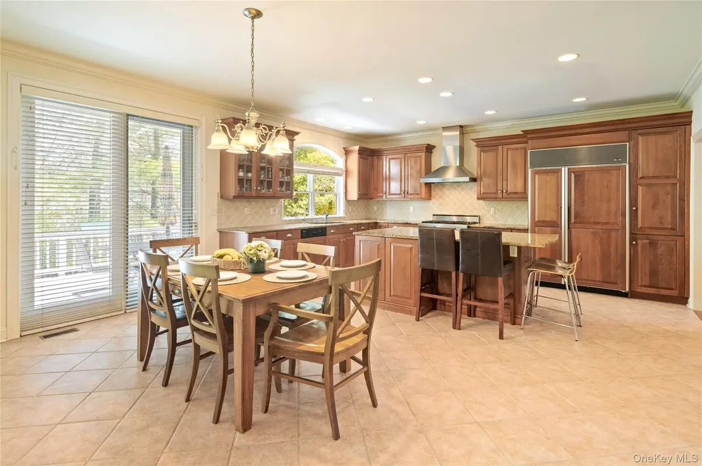 11 Hollow Tree Road Briarcliff Manor NY 10510