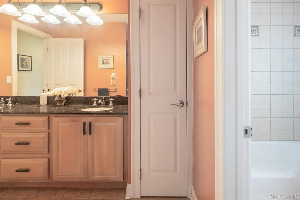 11 Hollow Tree Road Briarcliff Manor NY 10510