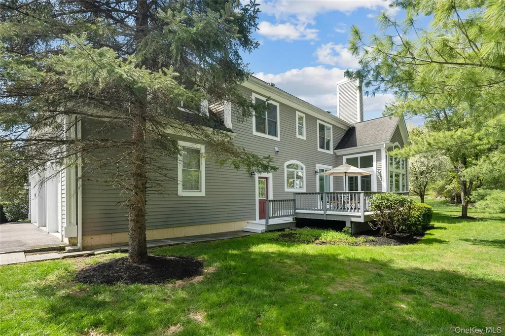 11 Hollow Tree Road Briarcliff Manor NY 10510