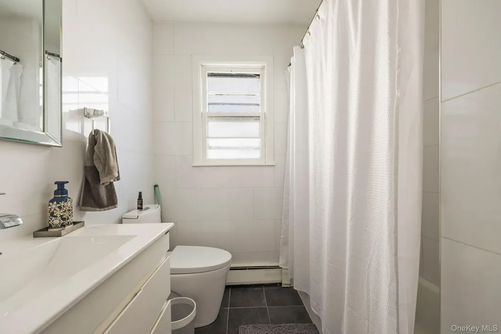 52 Brandt Terrace Yonkers NY 10710