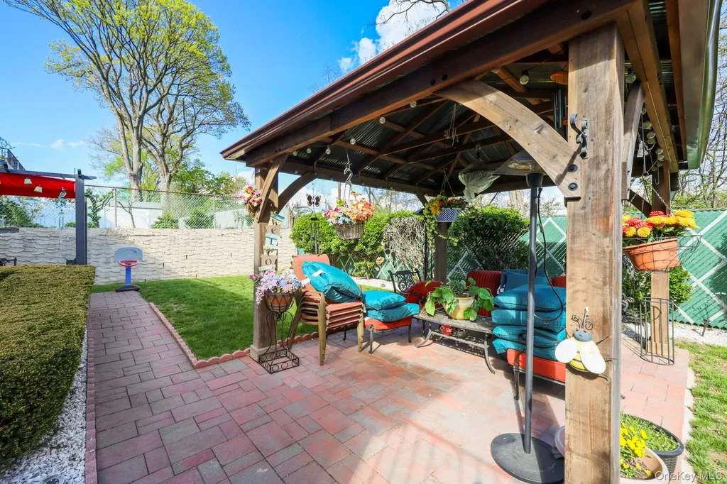 52 Brandt Terrace Yonkers NY 10710