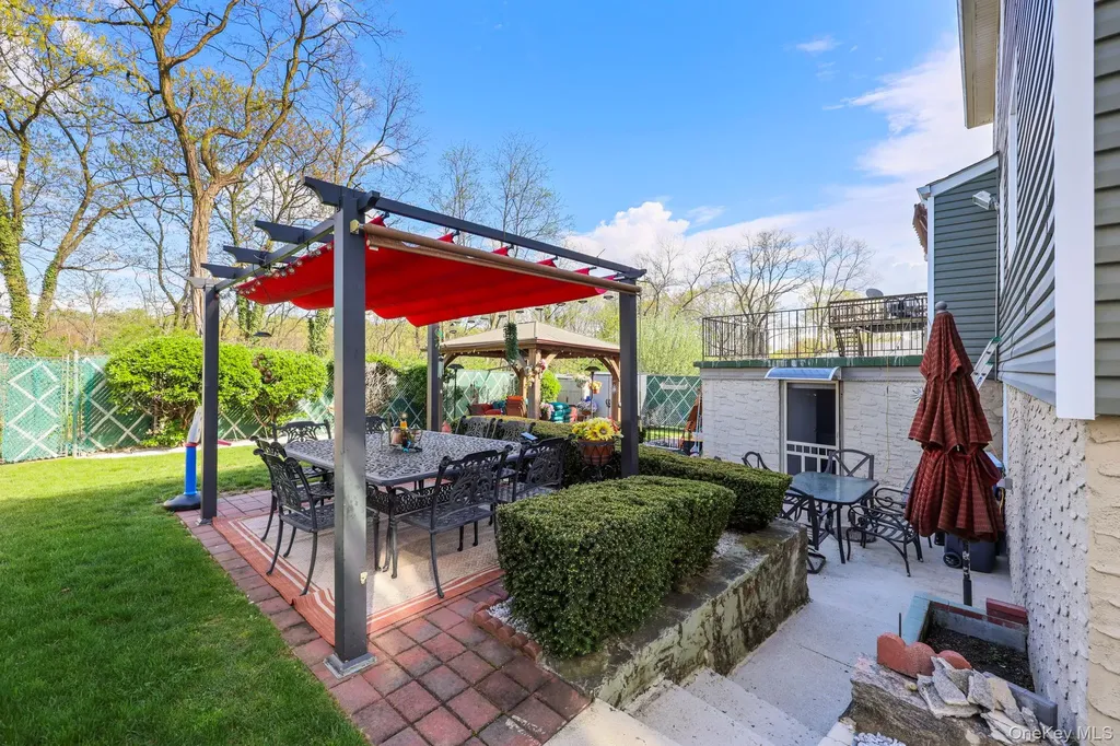 52 Brandt Terrace Yonkers NY 10710