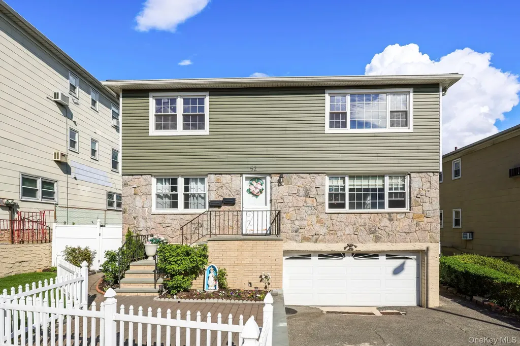 52 Brandt Terrace Yonkers NY 10710