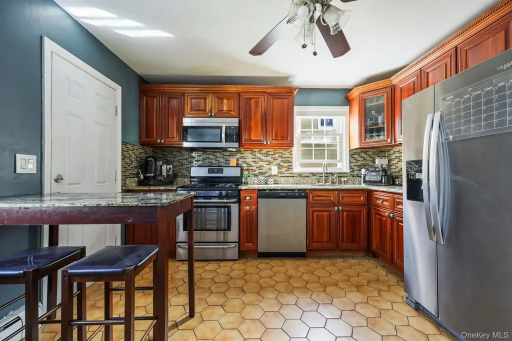 52 Brandt Terrace Yonkers NY 10710