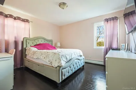 52 Brandt Terrace Yonkers NY 10710