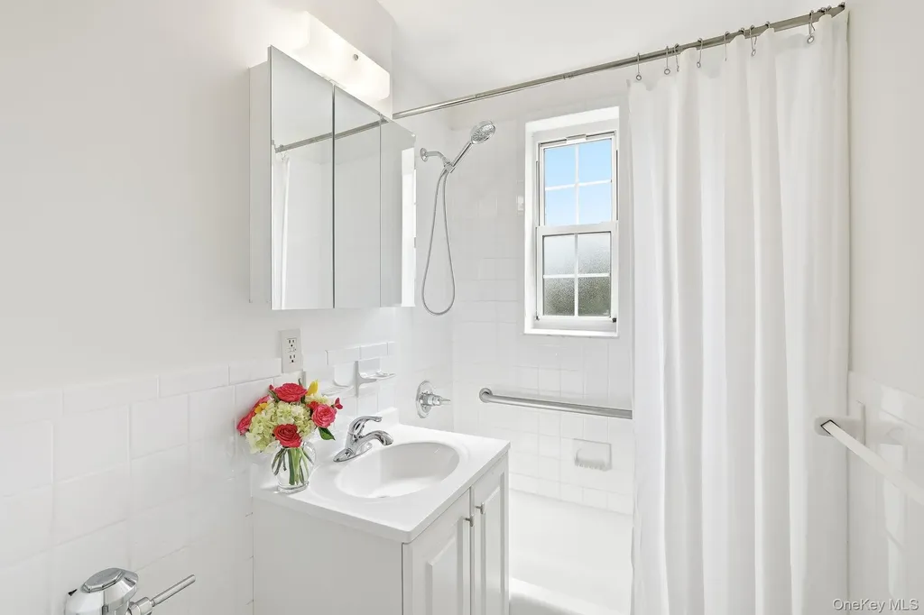 300 S Broadway Tarrytown NY 10591