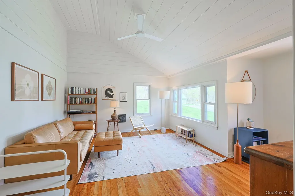 711 Sundown Road Sundown NY 12740
